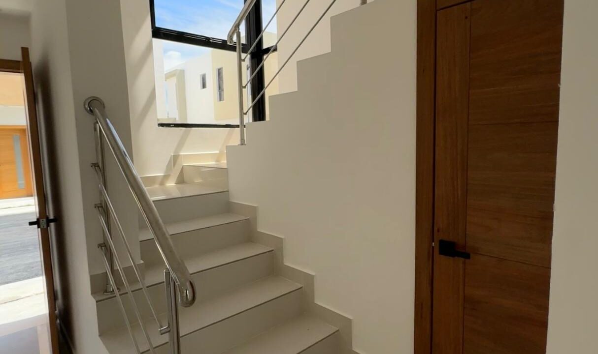 WhatsApp Image 2024-05-30 at 5.53.32 PM (6)